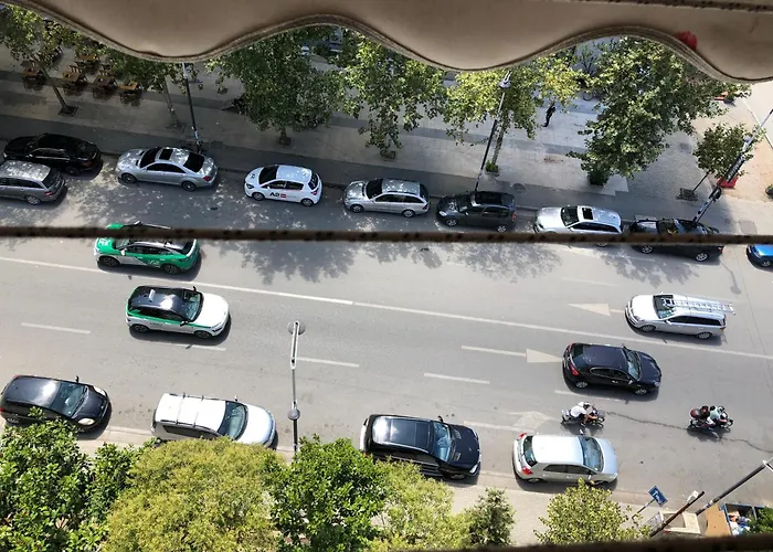 Astir * Τίρανα